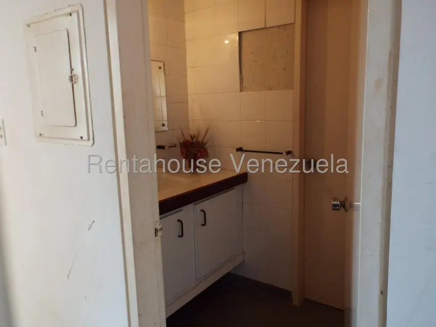 Apartamento (1 Nivel) en Venta en Las Mercedes de Paparo, Miranda - 16