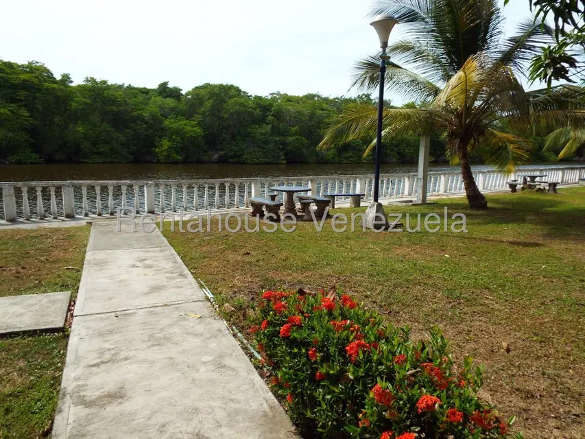 Apartamento (1 Nivel) en Venta en Las Mercedes de Paparo, Miranda - 20