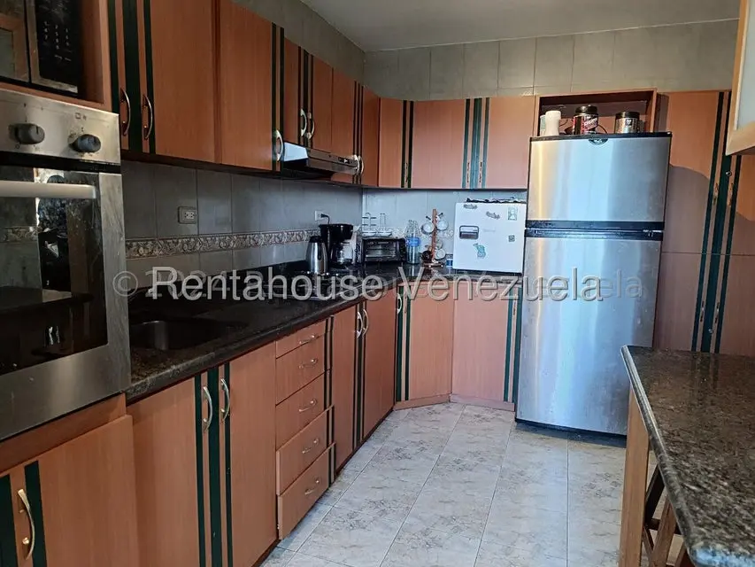 Apartamento (1 Nivel) en Venta en El Marques, Distrito Metropolitano - 12