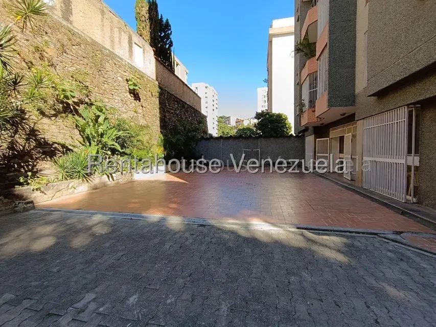 Apartamento (1 Nivel) en Venta en El Marques, Distrito Metropolitano - 15