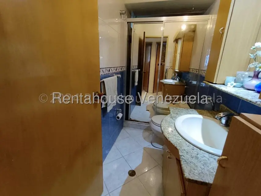 Apartamento (1 Nivel) en Venta en El Marques, Distrito Metropolitano - 16