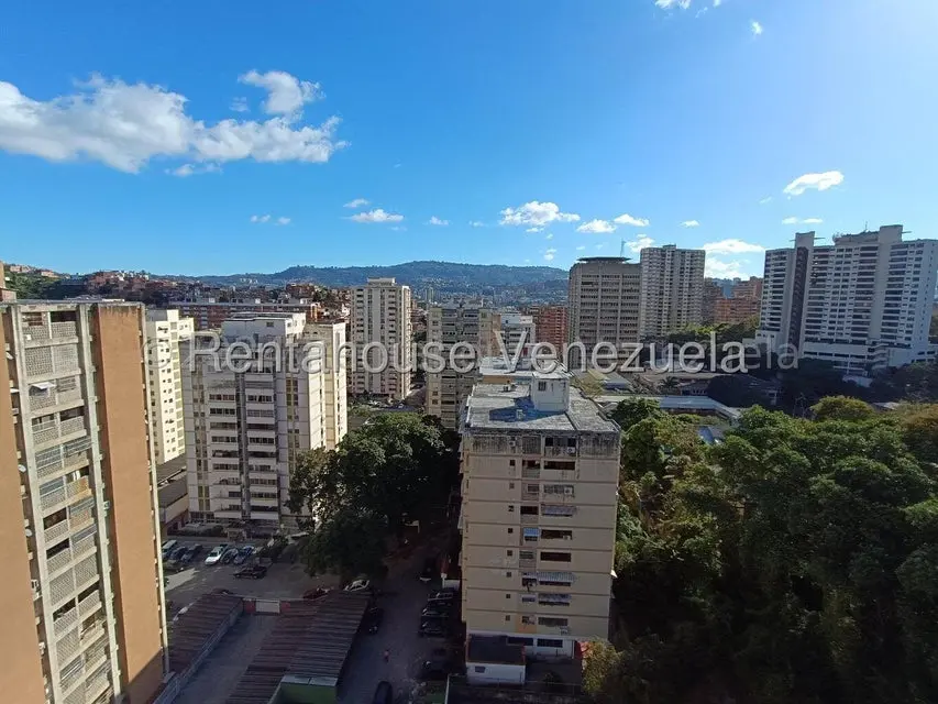 Apartamento (1 Nivel) en Venta en El Marques, Distrito Metropolitano - 22