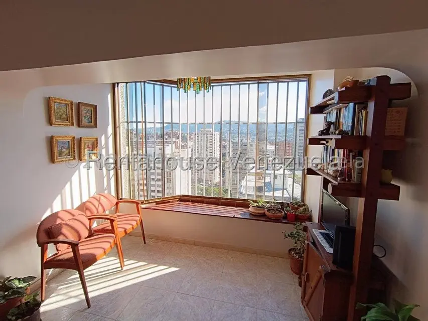Apartamento (1 Nivel) en Venta en El Marques, Distrito Metropolitano - 7