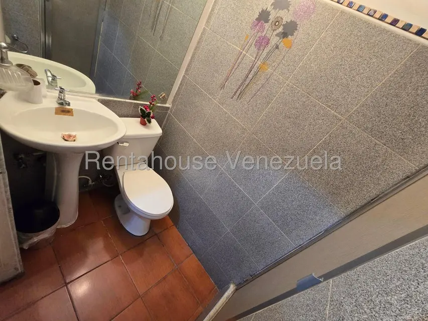 Apartamento (1 Nivel) en Venta en Mampote, Miranda - 13