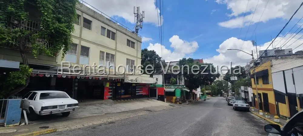 Comercial (Edificio) en Venta en Los Chorros, Distrito Metropolitano - 3