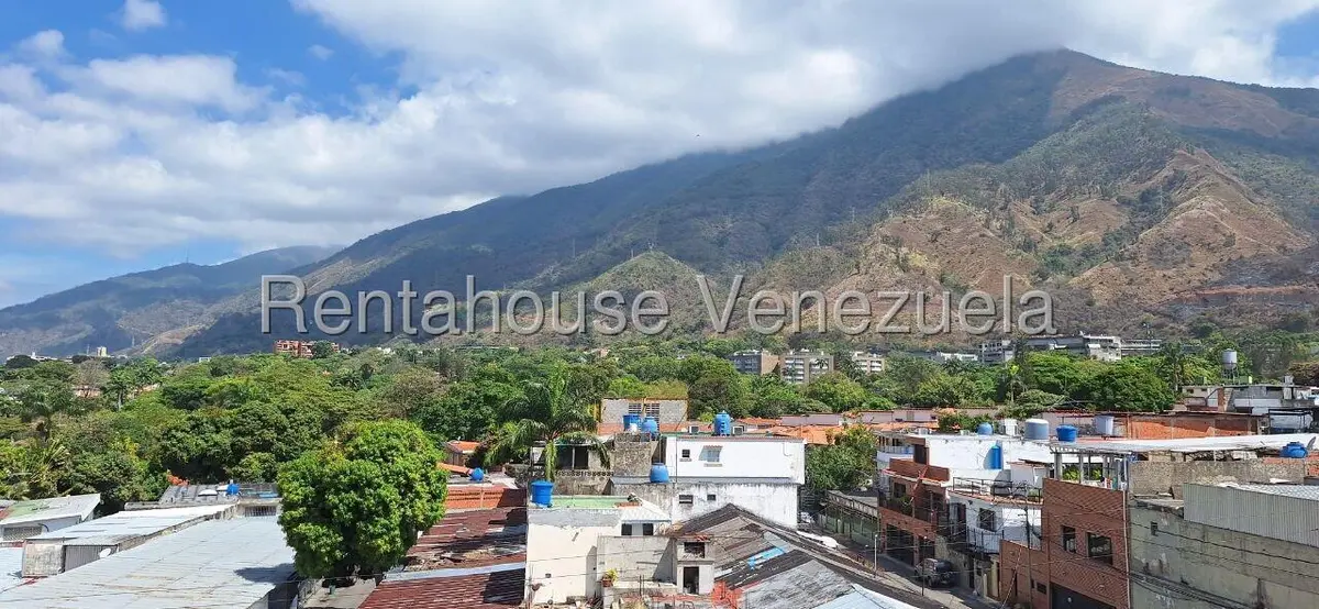 Comercial (Edificio) en Venta en Los Chorros, Distrito Metropolitano - 5