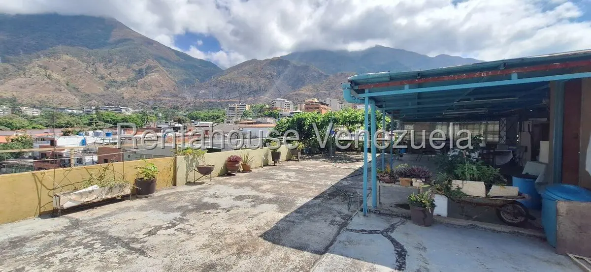 Comercial (Edificio) en Venta en Los Chorros, Distrito Metropolitano - 43