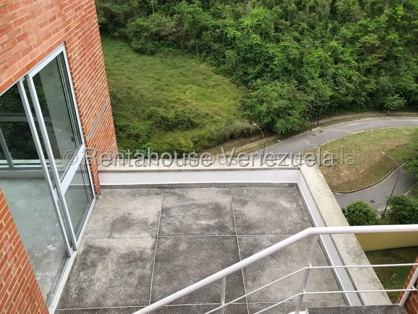 Apartamento (Duplex) en Venta en Los Campitos, Distrito Metropolitano - 15