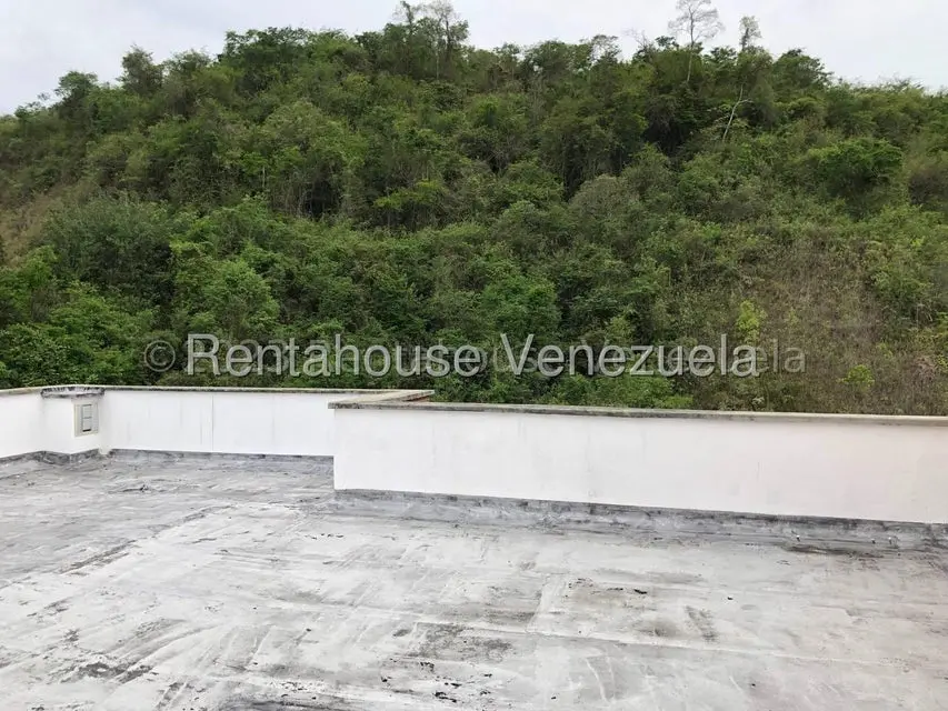 Apartamento (Duplex) en Venta en Los Campitos, Distrito Metropolitano - 23