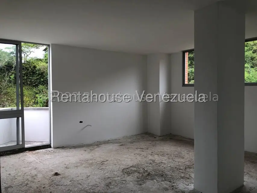 Apartamento (Duplex) en Venta en Los Campitos, Distrito Metropolitano - 4