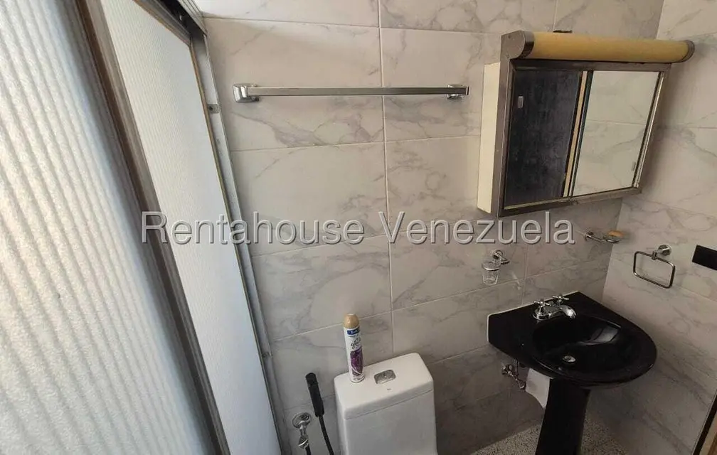 Apartamento (1 Nivel) en Alquiler en Terrazas del Avila, Distrito Metropolitano - 11