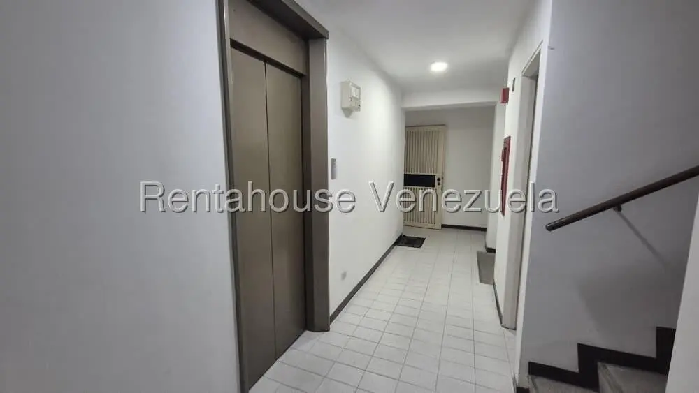 Apartamento (1 Nivel) en Alquiler en Terrazas del Avila, Distrito Metropolitano - 14