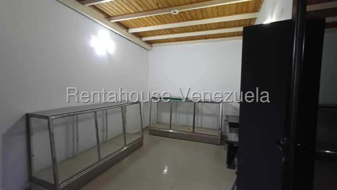 Comercial (Local Comercial) en Alquiler en Zona Centro, Aragua - 12