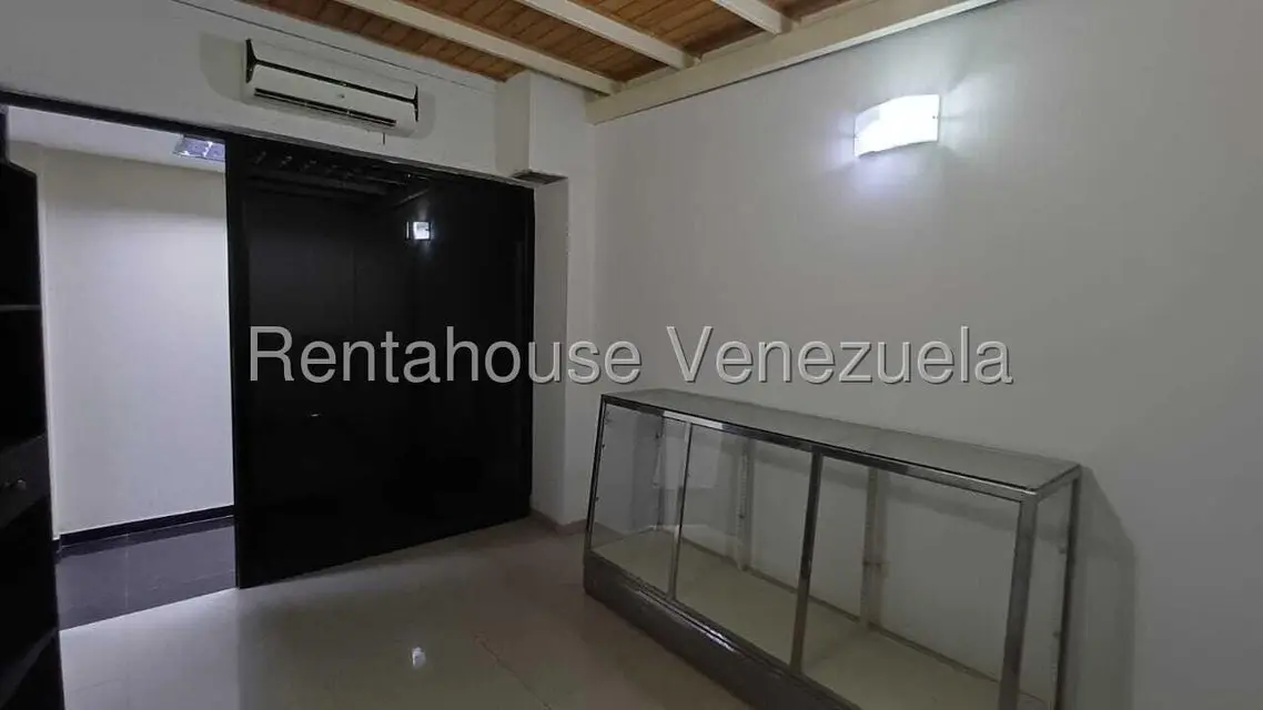 Comercial (Local Comercial) en Alquiler en Zona Centro, Aragua - 10