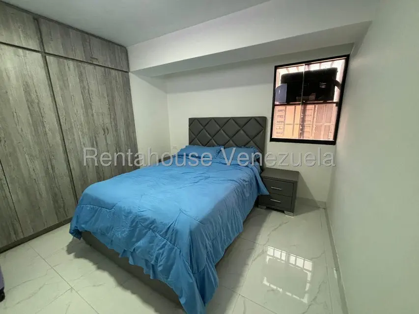 Apartamento (1 Nivel) en Alquiler en Parroquia San Juan, Distrito Metropolitano - 11