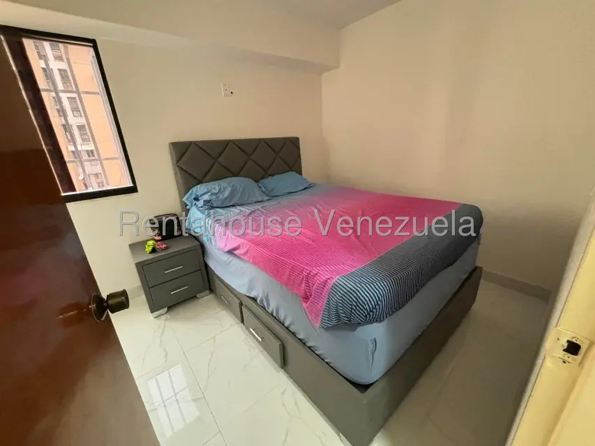 Apartamento (1 Nivel) en Alquiler en Parroquia San Juan, Distrito Metropolitano - 14