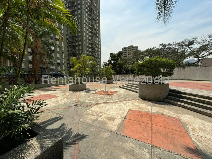 Apartamento (1 Nivel) en Alquiler en Parroquia San Juan, Distrito Metropolitano - 18