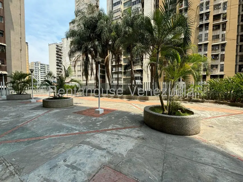Apartamento (1 Nivel) en Alquiler en Parroquia San Juan, Distrito Metropolitano - 19