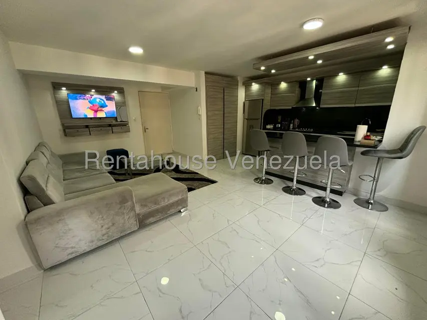 Apartamento (1 Nivel) en Alquiler en Parroquia San Juan, Distrito Metropolitano - 5