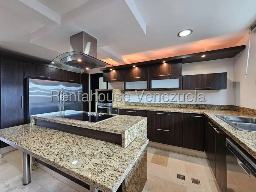 Casa (Multipes Niveles) en Alquiler en Alto Hatillo, Distrito Metropolitano - 16