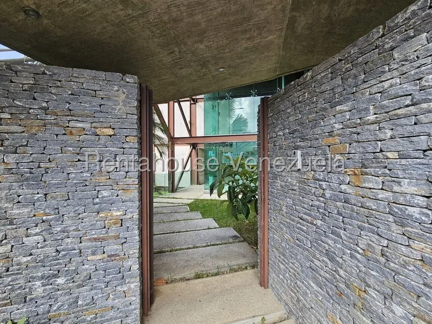 Casa (Multipes Niveles) en Alquiler en Alto Hatillo, Distrito Metropolitano - 4