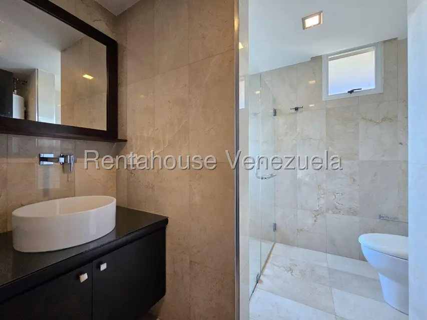 Casa (Multipes Niveles) en Alquiler en Alto Hatillo, Distrito Metropolitano - 44