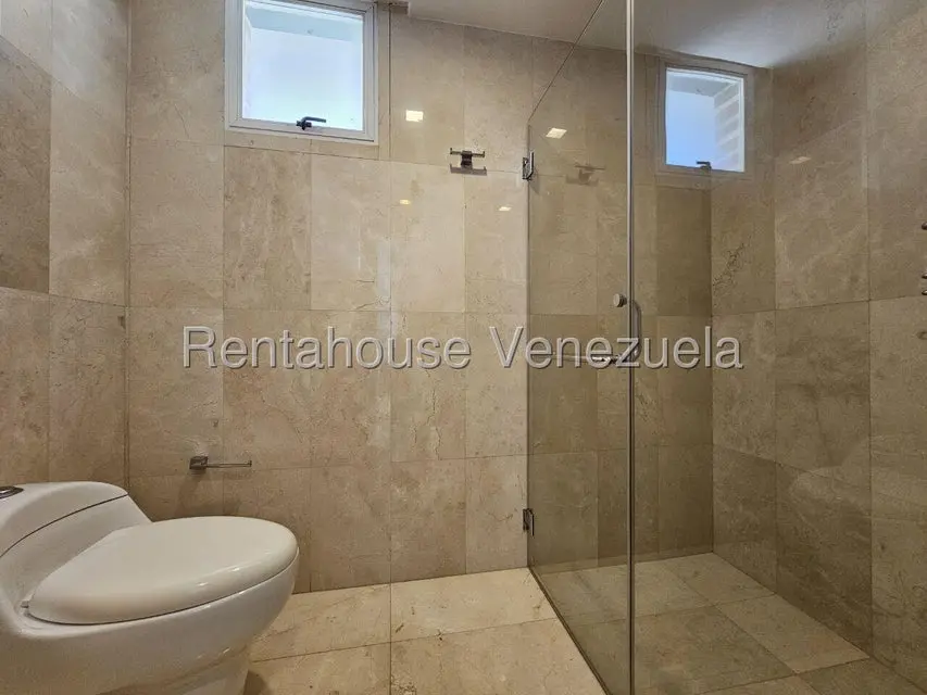 Casa (Multipes Niveles) en Alquiler en Alto Hatillo, Distrito Metropolitano - 45