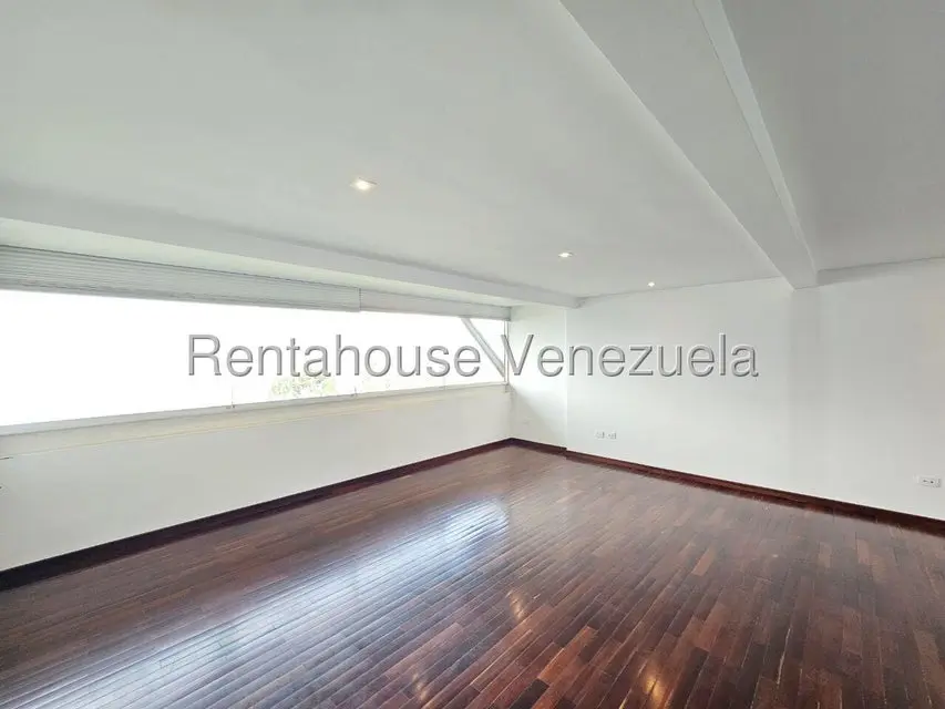 Casa (Multipes Niveles) en Alquiler en Alto Hatillo, Distrito Metropolitano - 53