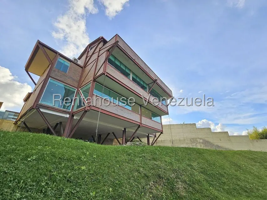 Casa (Multipes Niveles) en Alquiler en Alto Hatillo, Distrito Metropolitano - 71