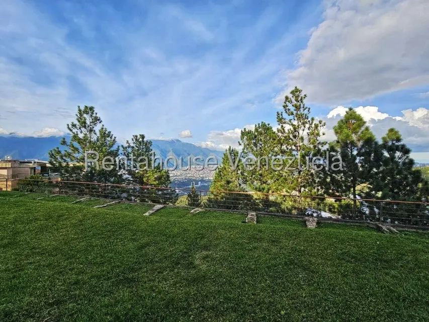 Casa (Multipes Niveles) en Alquiler en Alto Hatillo, Distrito Metropolitano - 75