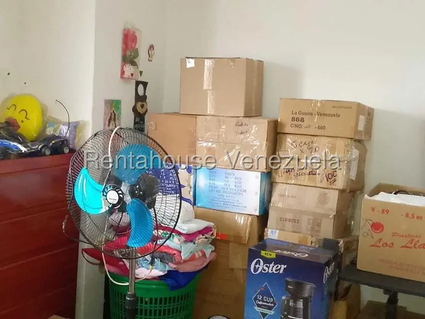 Apartamento (1 Nivel) en Venta en El Valle, Distrito Metropolitano - 13