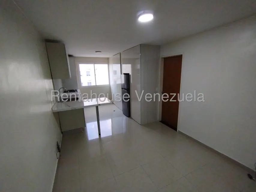 Apartamento (1 Nivel) en Alquiler en Ciudad Roca, Lara - 5