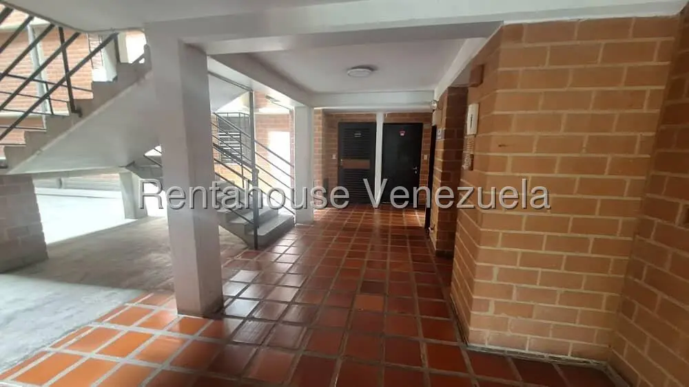 Apartamento (1 Nivel) en Venta en Terrazas de Guaicoco, Distrito Metropolitano - 2