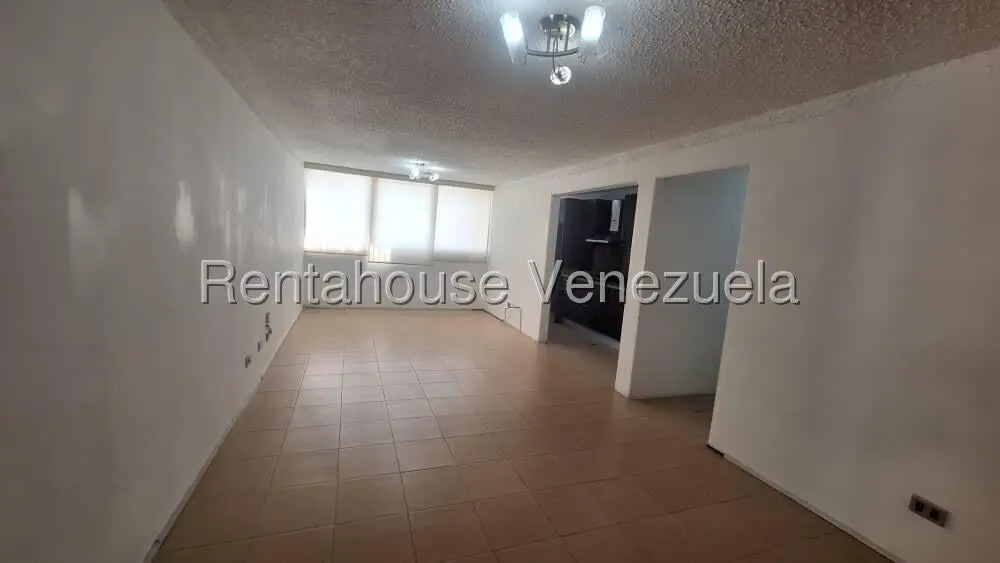 Apartamento (1 Nivel) en Venta en Terrazas de Guaicoco, Distrito Metropolitano - 3