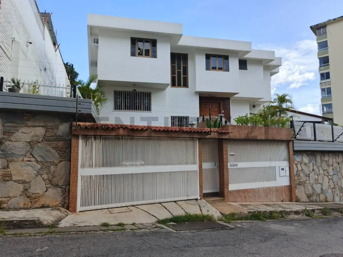 URB. EL MARQUES, CASA - QUINTA VENTA , CARACAS edo. MIRANDA - 2