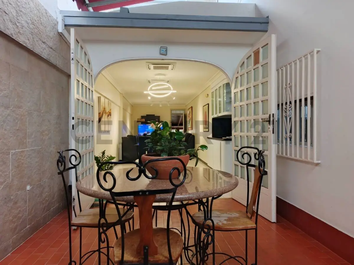 URB. EL MARQUES, CASA - QUINTA VENTA , CARACAS edo. MIRANDA - 11