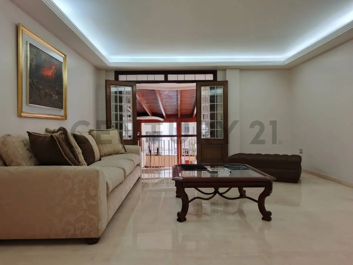 URB. EL MARQUES, CASA - QUINTA VENTA , CARACAS edo. MIRANDA - 5