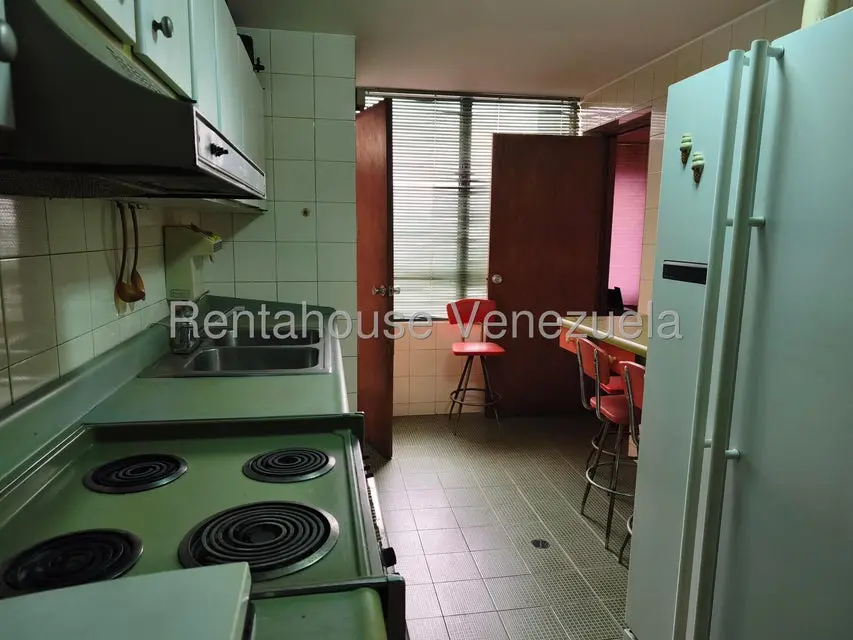 Apartamento (1 Nivel) en Venta en El Bosque, Distrito Metropolitano - 12