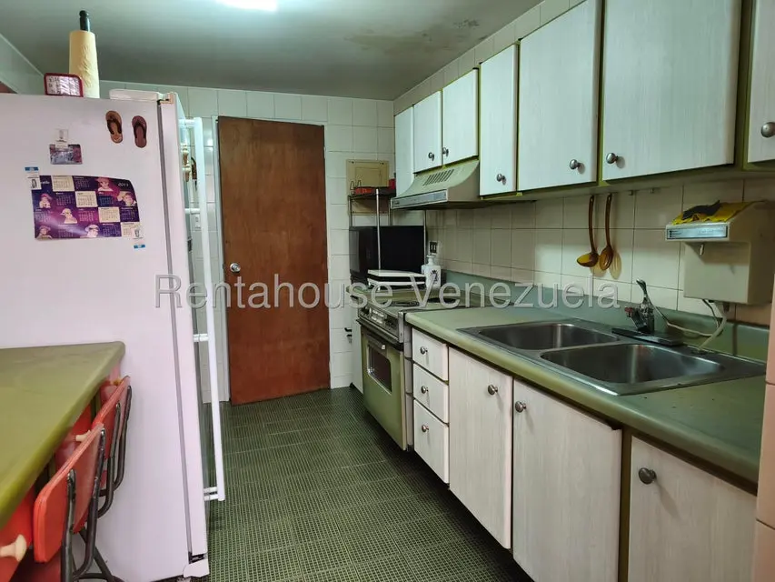 Apartamento (1 Nivel) en Venta en El Bosque, Distrito Metropolitano - 13