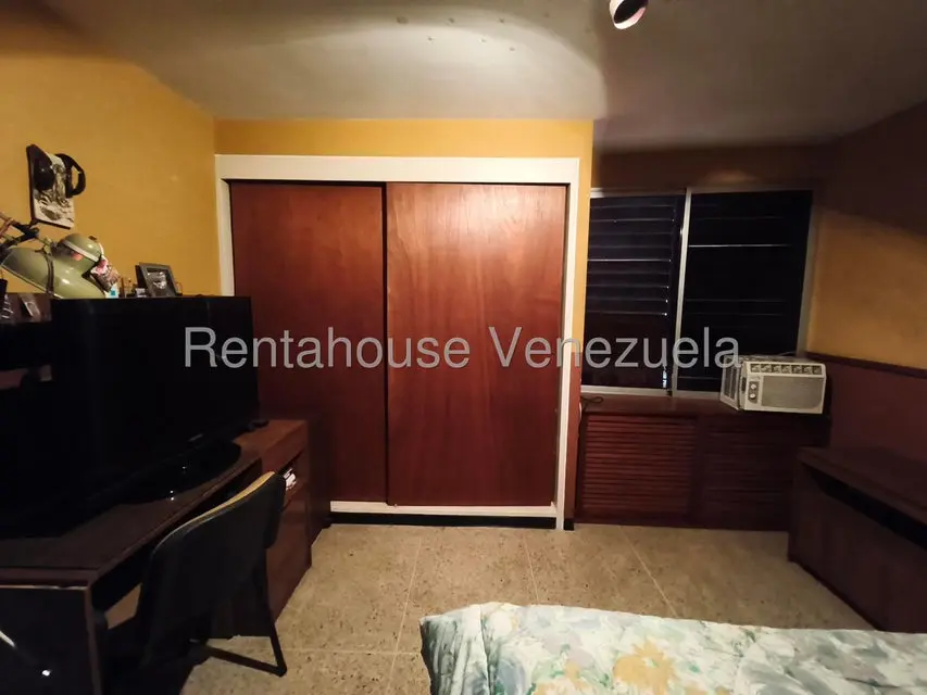 Apartamento (1 Nivel) en Venta en El Bosque, Distrito Metropolitano - 23
