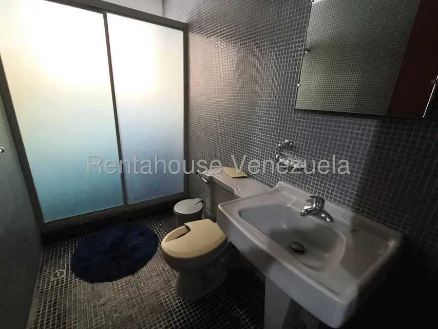 Apartamento (1 Nivel) en Venta en El Bosque, Distrito Metropolitano - 32