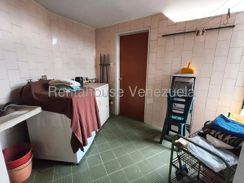 Apartamento (1 Nivel) en Venta en El Bosque, Distrito Metropolitano - 36