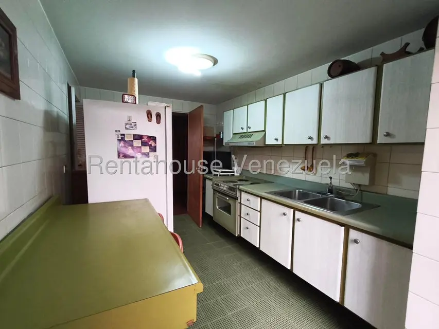 Apartamento (1 Nivel) en Venta en El Bosque, Distrito Metropolitano - 9