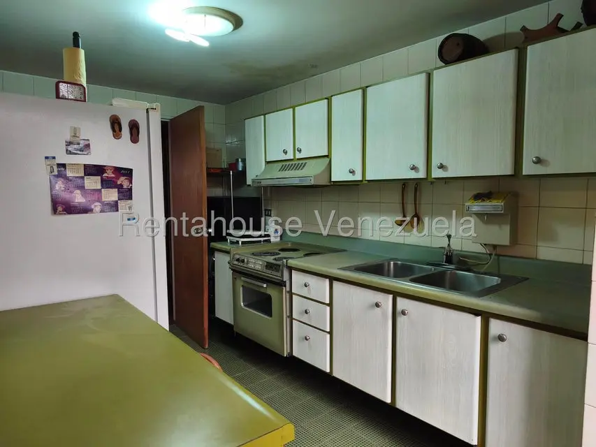 Apartamento (1 Nivel) en Venta en El Bosque, Distrito Metropolitano - 10