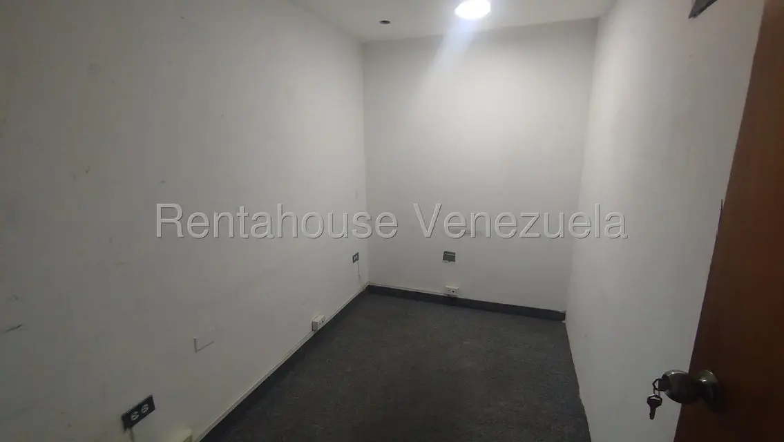 Comercial (Oficina) en Alquiler en Chacao, Distrito Metropolitano - 16