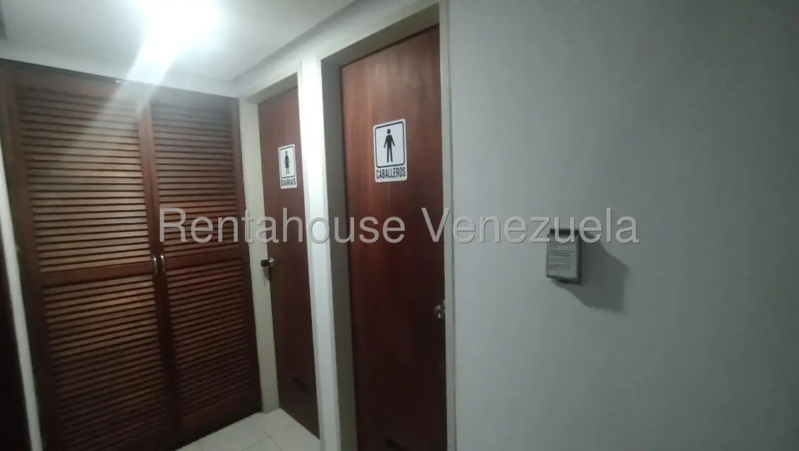 Comercial (Oficina) en Alquiler en Chacao, Distrito Metropolitano - 17