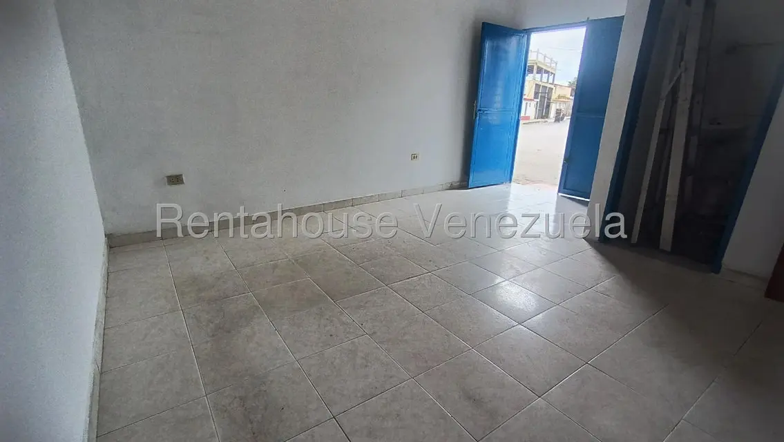 Comercial (Local Comercial) en Alquiler en Zona Oeste, Lara - 3