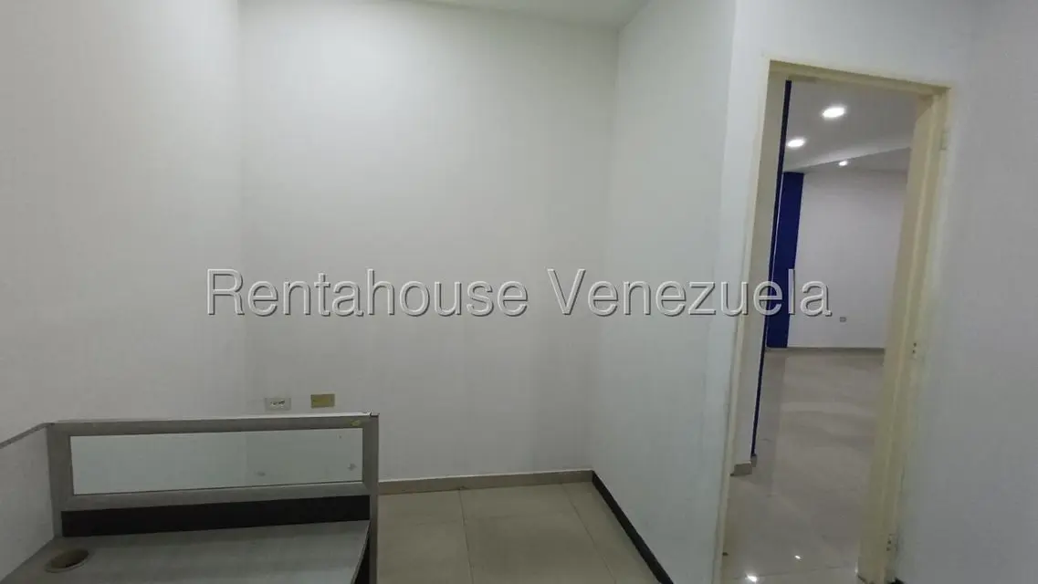 Comercial (Local Comercial) en Alquiler en Zona Centro, Aragua - 21