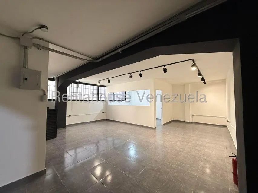 Comercial (Local Comercial) en Alquiler en Chacao, Distrito Metropolitano - 2