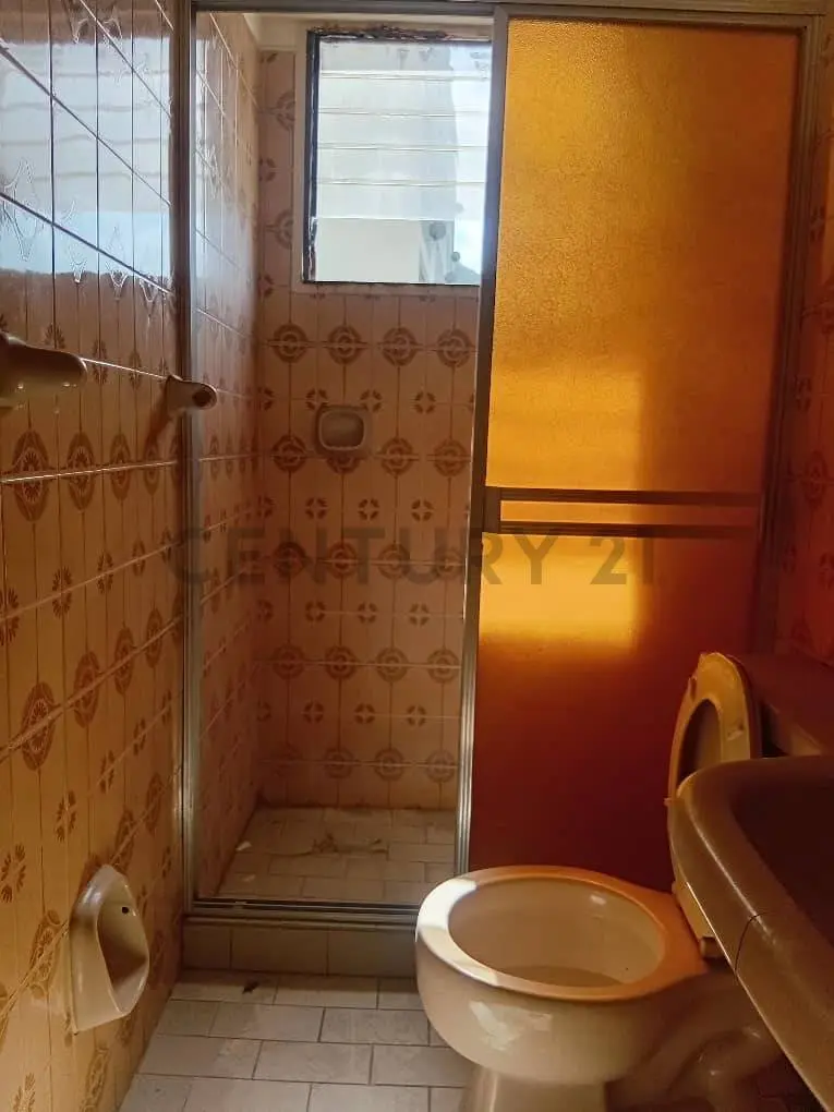 Apto. en Venta, Tanaguarenas, La Guaira con Piscina a pasos de Playa Escondida. - 18